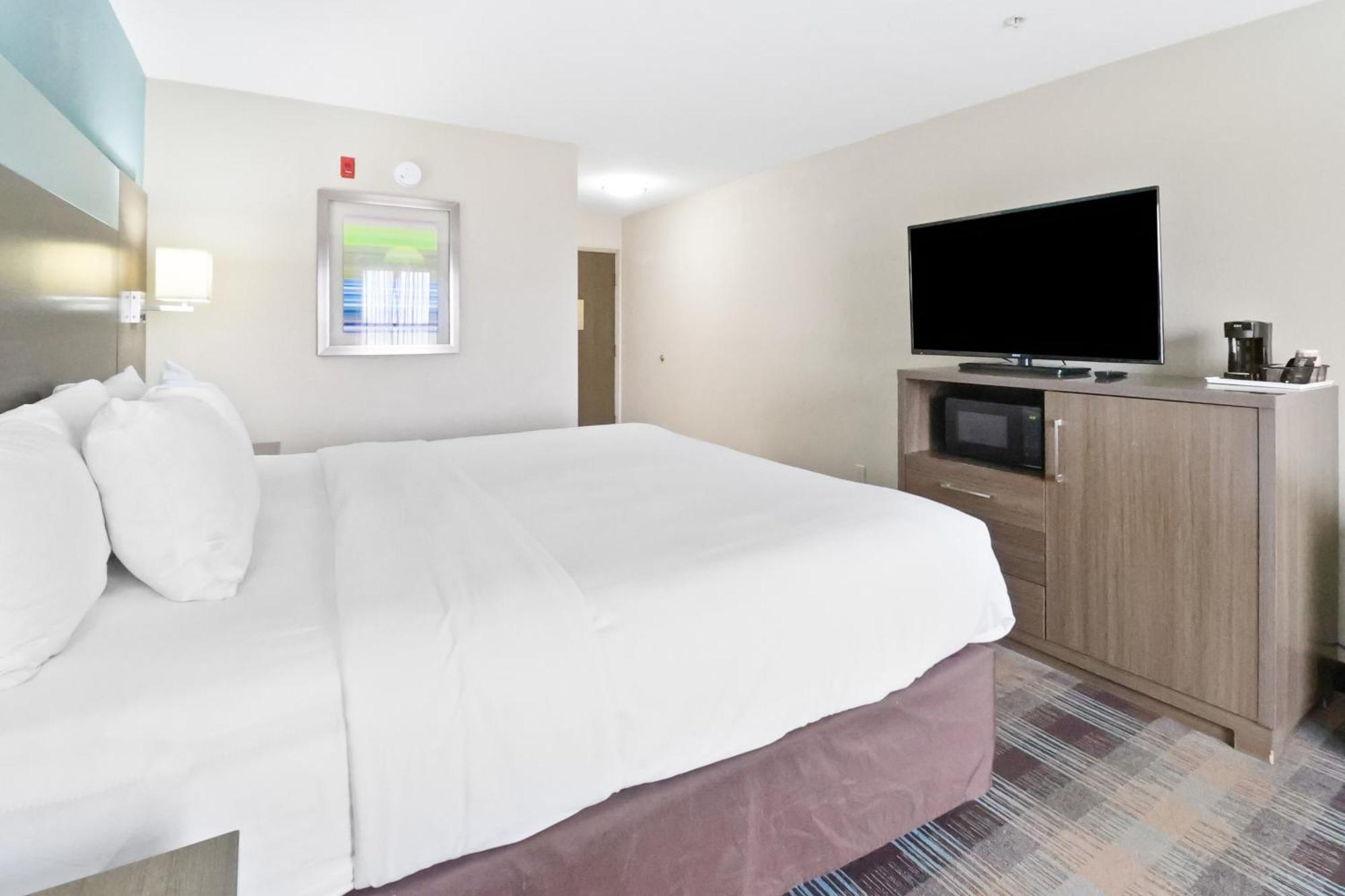 Comfort Inn Dunn Near I-95 Экстерьер фото